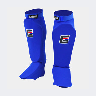 Combat CRNR Slip-On Shin Pad - Blau